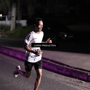 Runner Photo 7967270