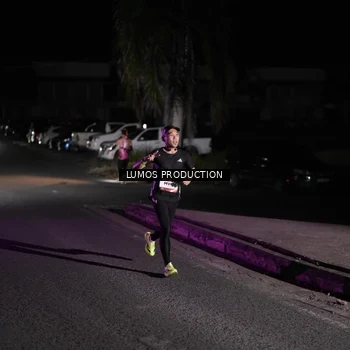Runner Photo 7967309