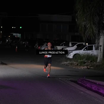 Runner Photo 7967351