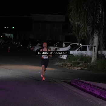 Runner Photo 7967357