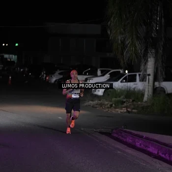 Runner Photo 7967367