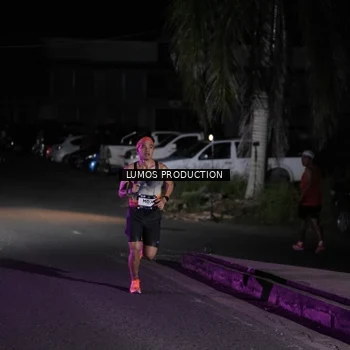 Runner Photo 7967379