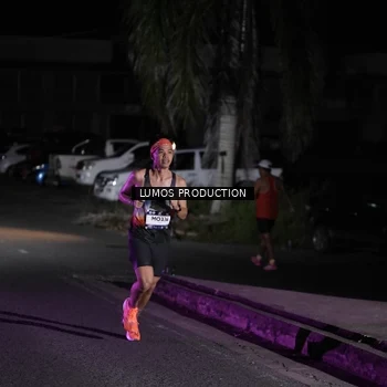 Runner Photo 7967388