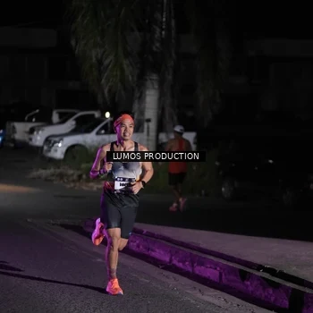 Runner Photo 7967391