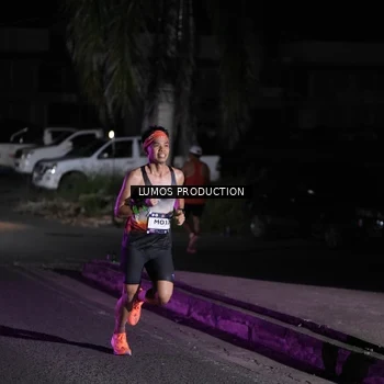 Runner Photo 7967393