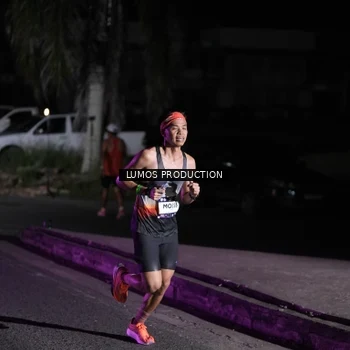 Runner Photo 7967399