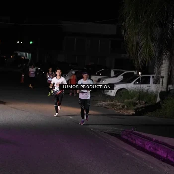 Runner Photo 7967409