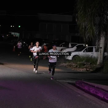 Runner Photo 7967415
