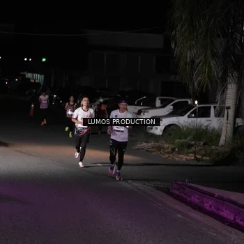Runner Photo 7967421