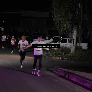 Runner Photo 7967433