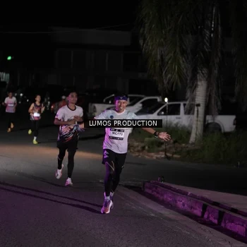 Runner Photo 7967439