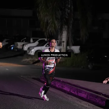 Runner Photo 7967459