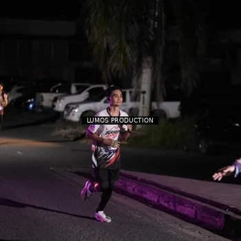 Runner Photo 7967461