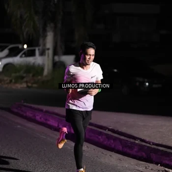 Runner Photo 7967534