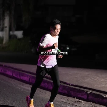 Runner Photo 7967536