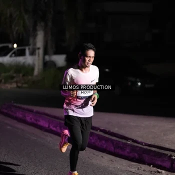 Runner Photo 7967541