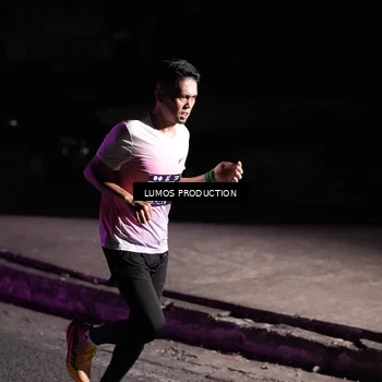 Runner Photo 7967543