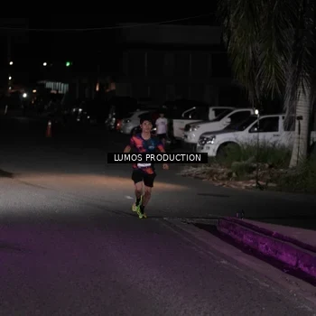 Runner Photo 7967554