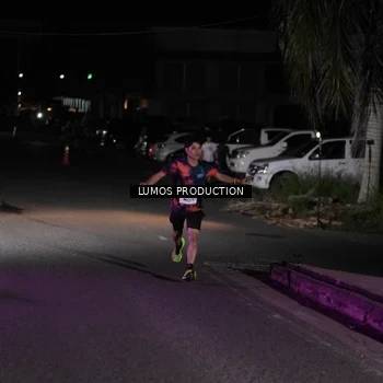 Runner Photo 7967558