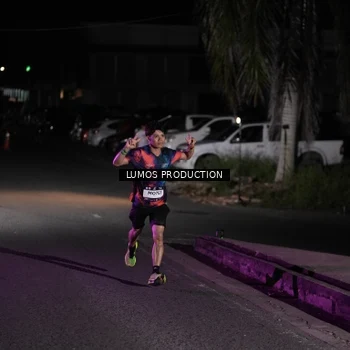 Runner Photo 7967571