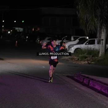 Runner Photo 7967573