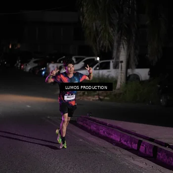 Runner Photo 7967575