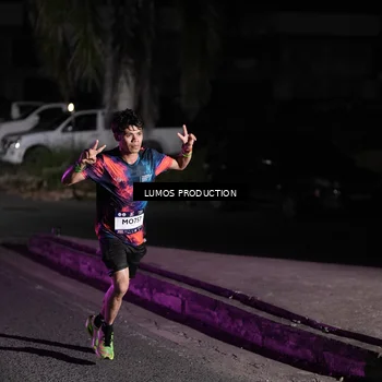 Runner Photo 7967593