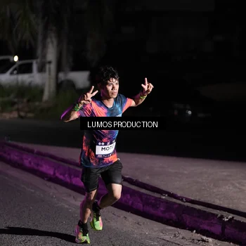 Runner Photo 7967596