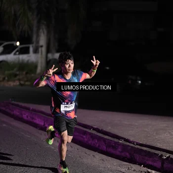 Runner Photo 7967597