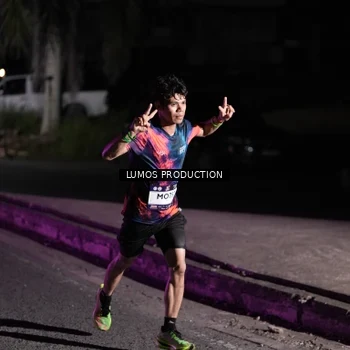 Runner Photo 7967601