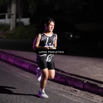 Runner Photo 7967710