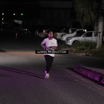 Runner Photo 7967723