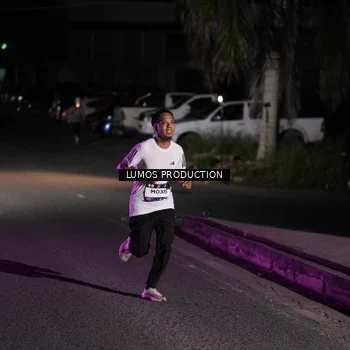 Runner Photo 7967732