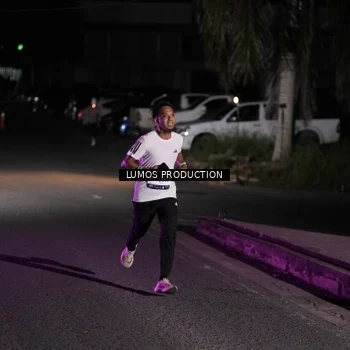 Runner Photo 7967735