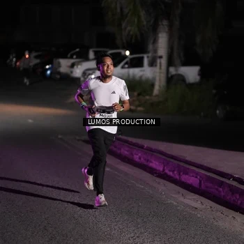 Runner Photo 7967736