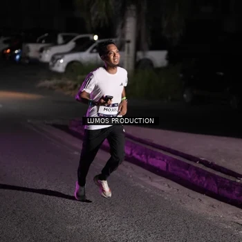 Runner Photo 7967741