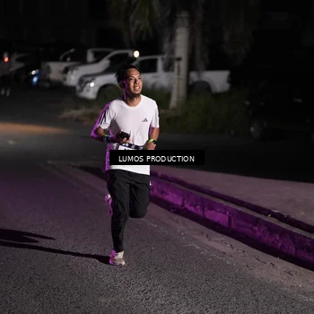 Runner Photo 7967742
