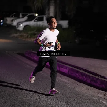 Runner Photo 7967743