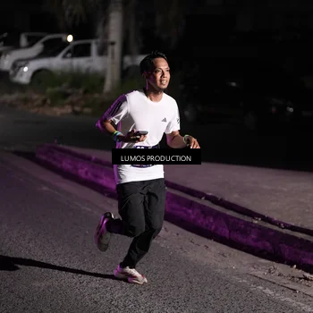 Runner Photo 7967744