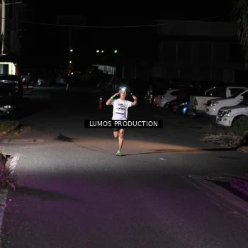 Runner Photo 7967793