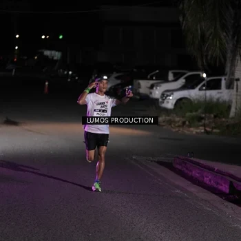 Runner Photo 7967839