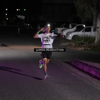 Runner Photo 7967840