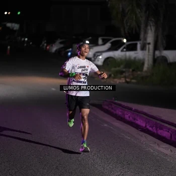 Runner Photo 7967851