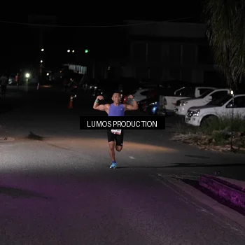 Runner Photo 7967883