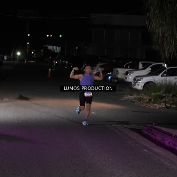 Runner Photo 7967894