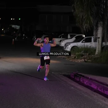 Runner Photo 7967909