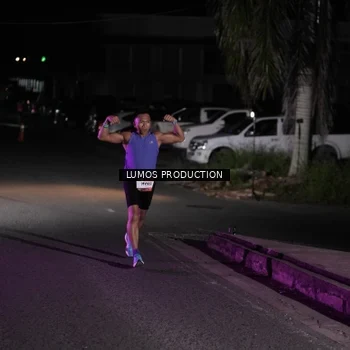 Runner Photo 7967910