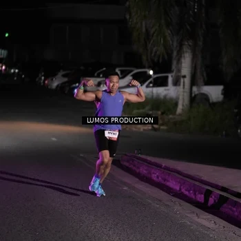 Runner Photo 7967926