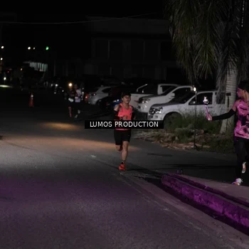 Runner Photo 7967964