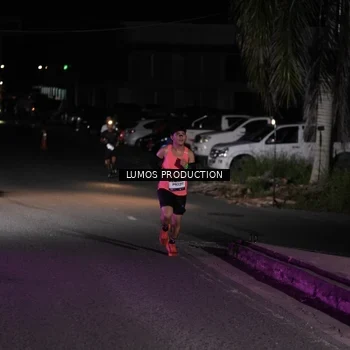 Runner Photo 7967979